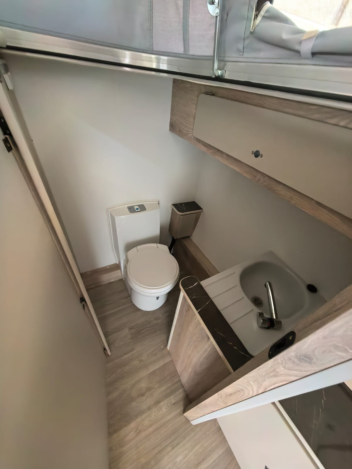 2022 Sprite Swing 60 LX - Image 9